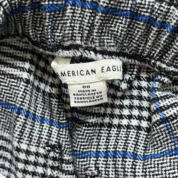 American Eagle Outfitters Plaid Mom Shorts - Picture 4 of 5